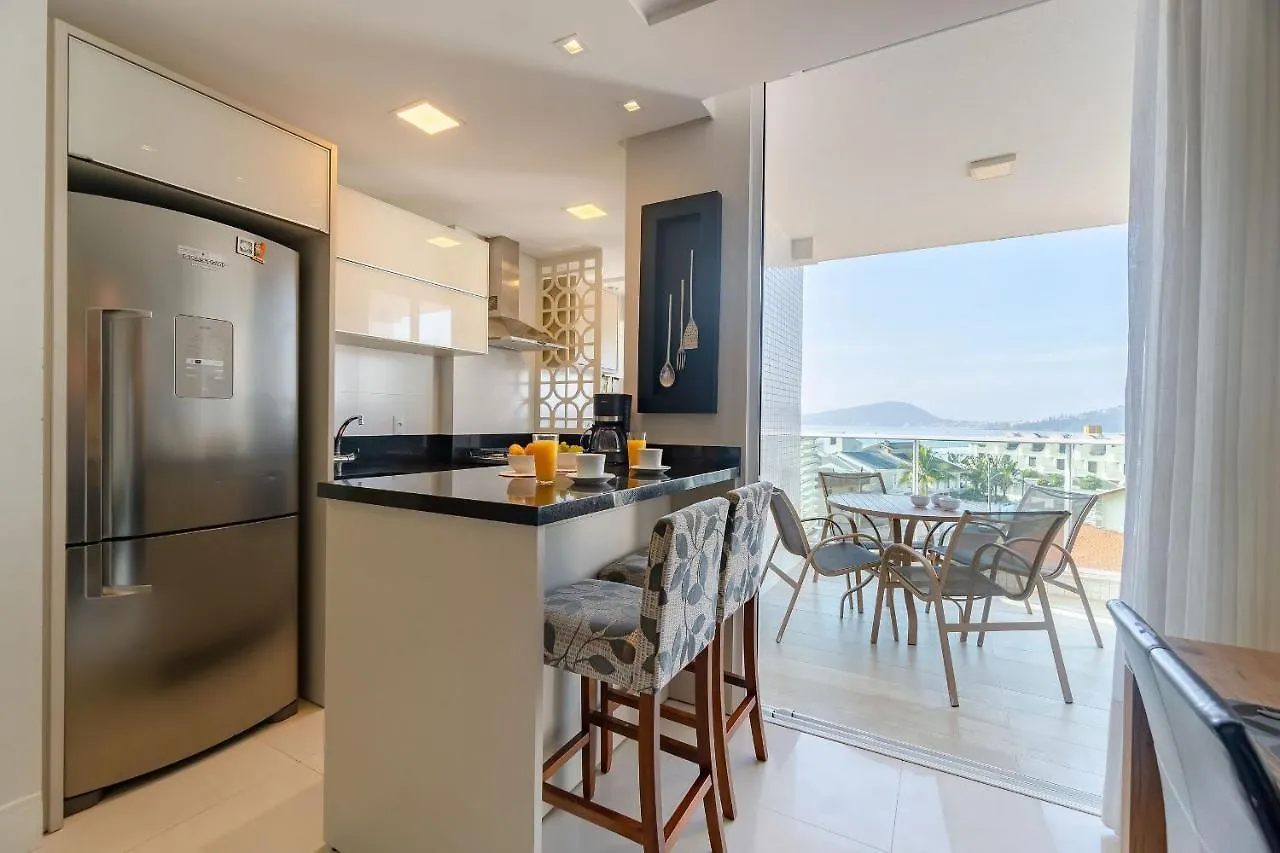Varandas Do Atlantico - Fabuloso Apartamento Com Vista Mar 邦比尼亚斯 0*,  巴西